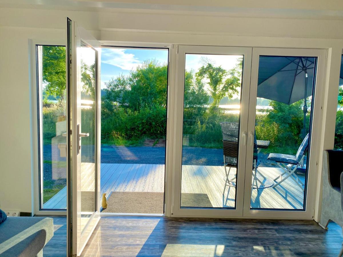 House Of Happiness Mit Seeblick Hungen المظهر الخارجي الصورة